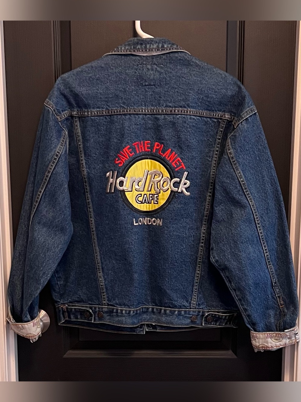 VTG 1992 Hard Rock Cafe London Denim Jacket Made in Taiwan